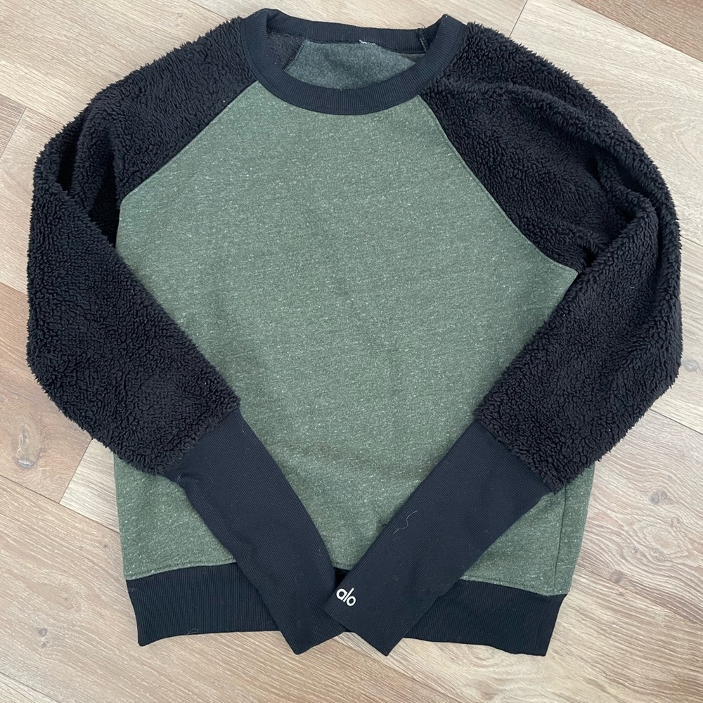 Alo Sweatshirt Sz Sm